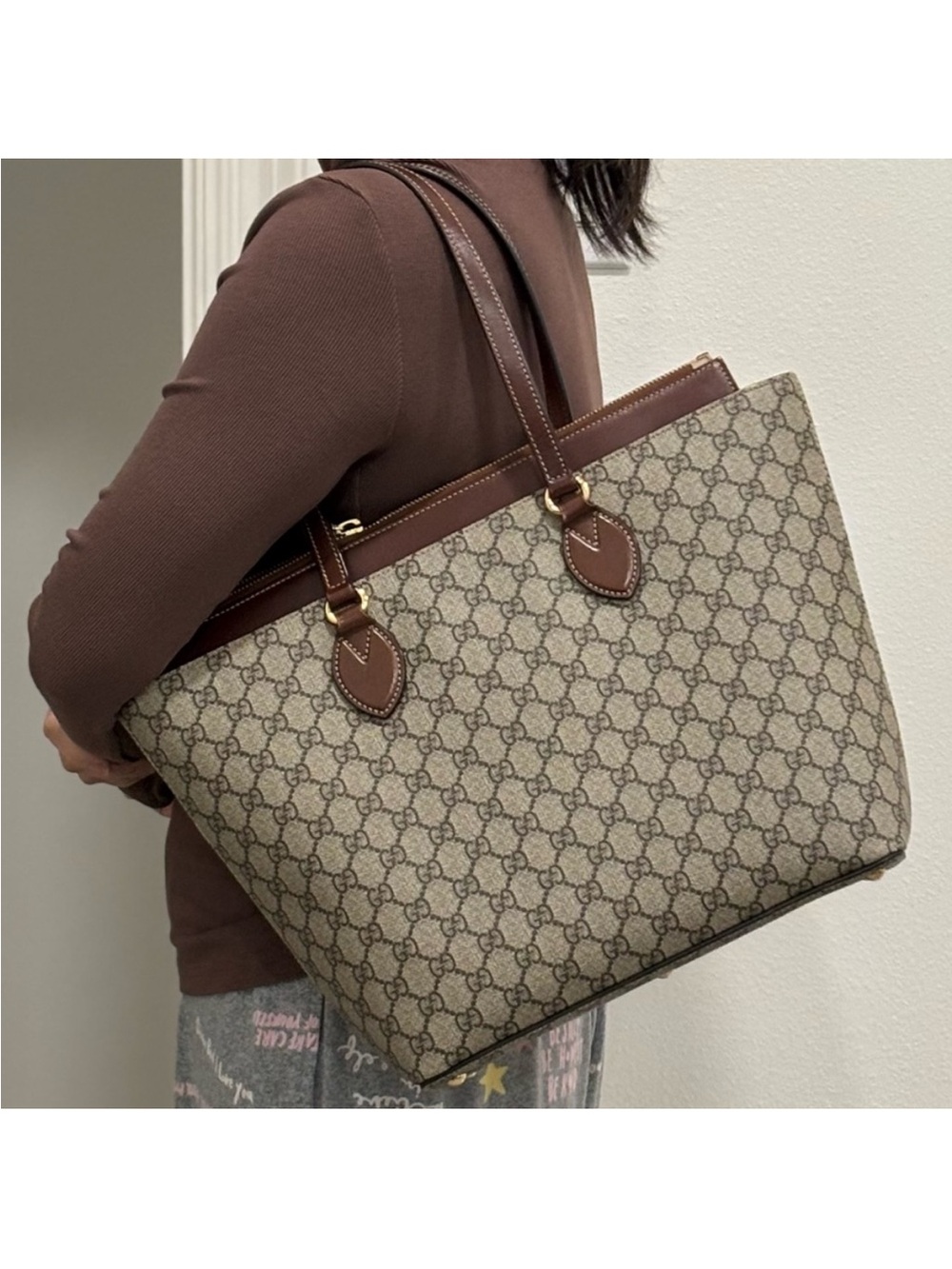 Gucci Beige GG Supreme Canvas Tote with Brown Leather Trim